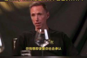 詹姆斯当面盛赞杜兰特比赛的高效性：你太棒了